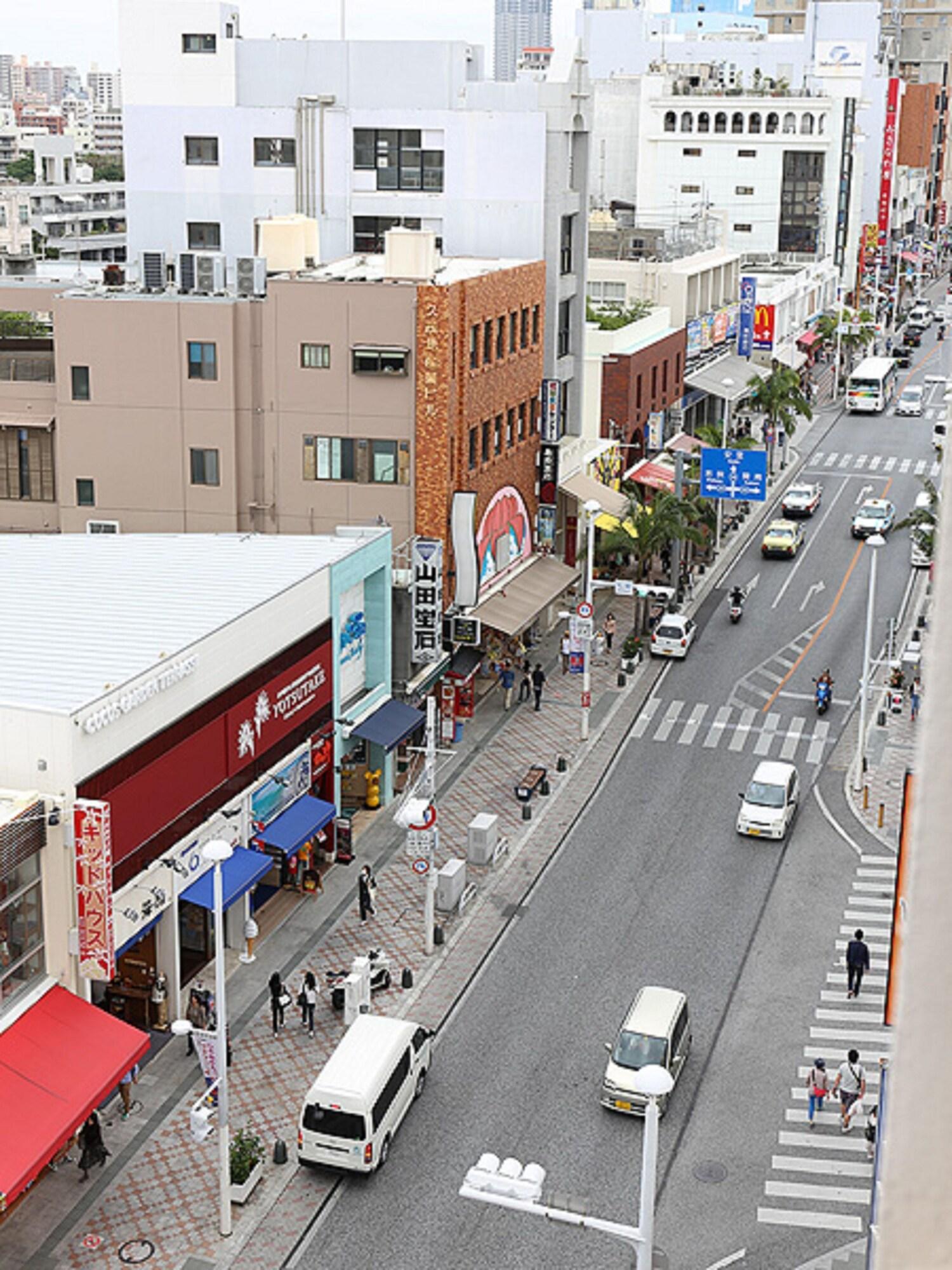 Hotel Naha City -Kokusai Street- Kültér fotó