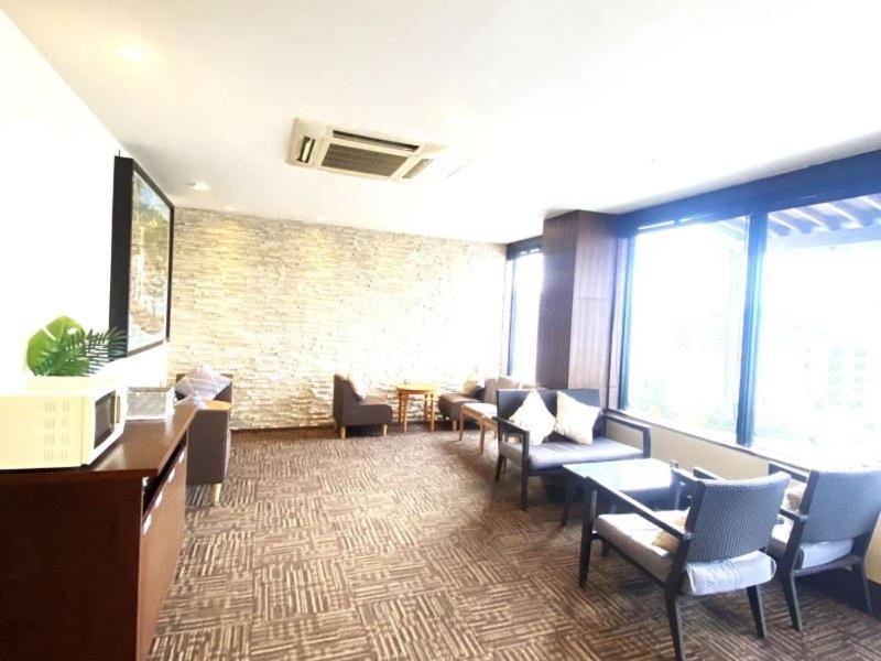 Hotel Naha City -Kokusai Street- Kültér fotó