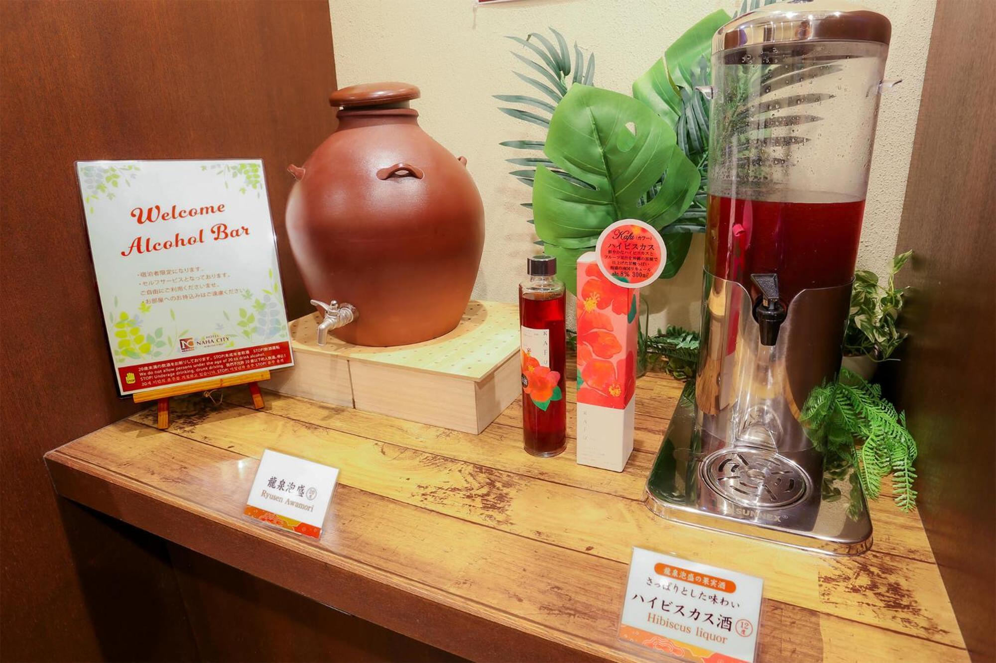 Hotel Naha City -Kokusai Street- Kültér fotó